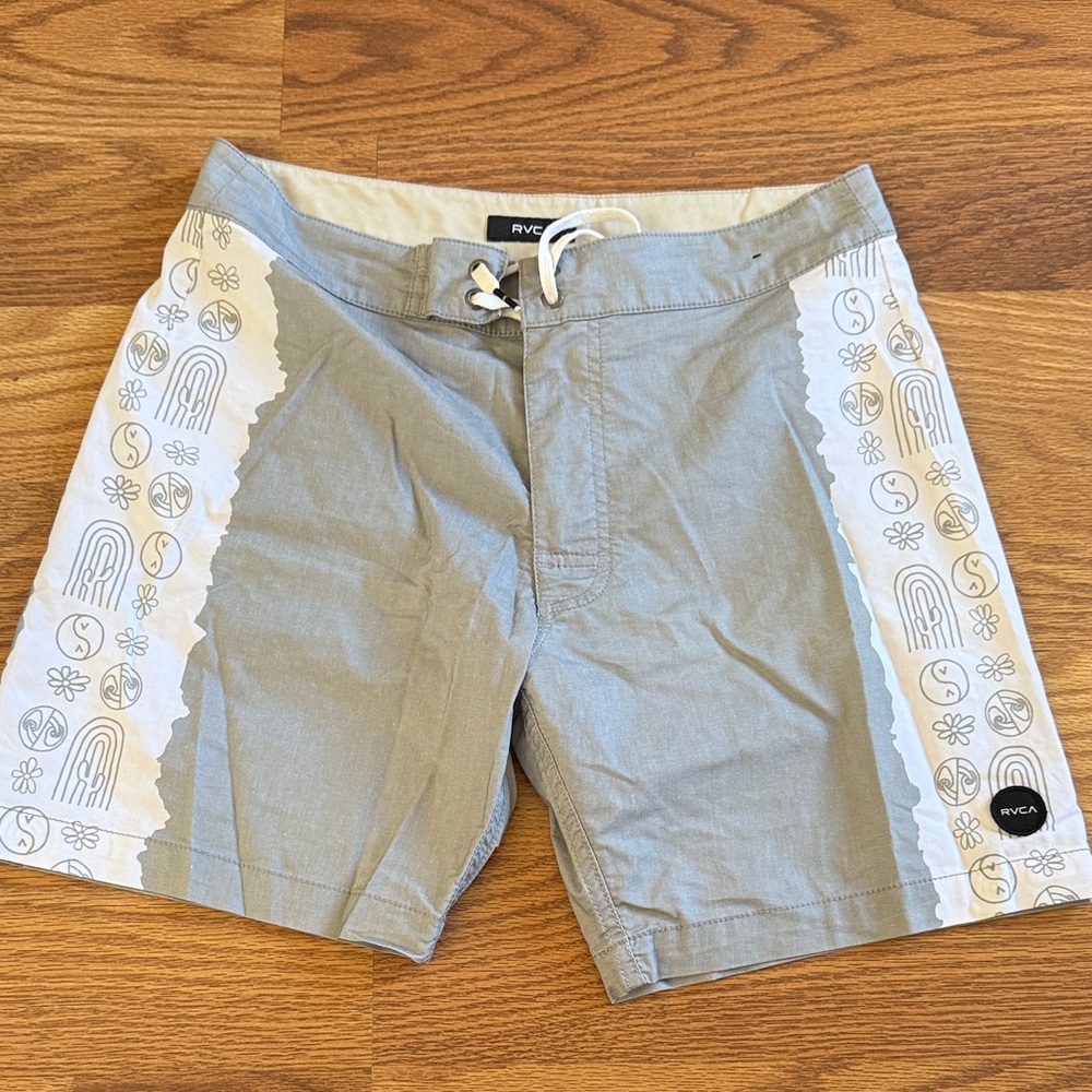RVCA Light Gray Patterned Men's Board Shorts